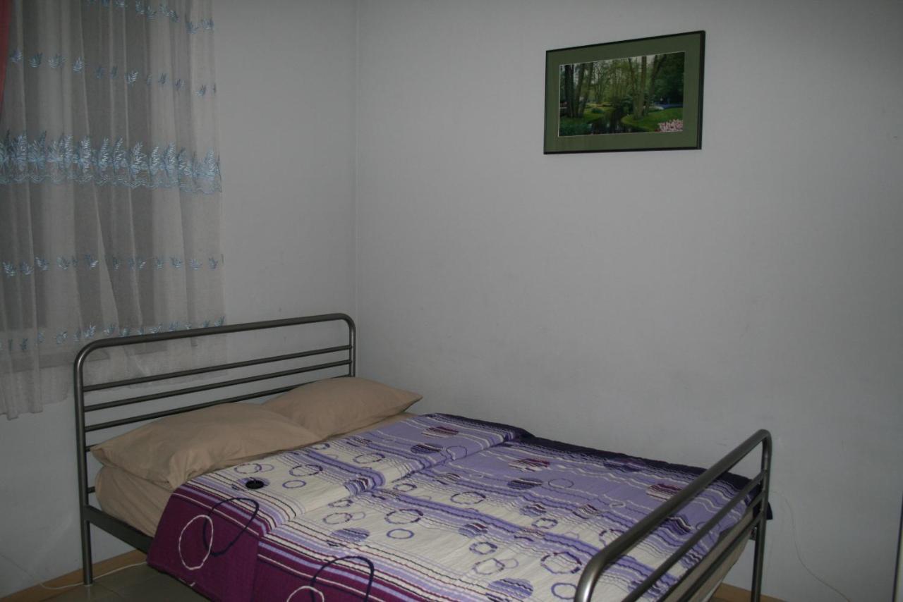 Why Me Eco-Friendly Hostel Tbilisi Exterior foto