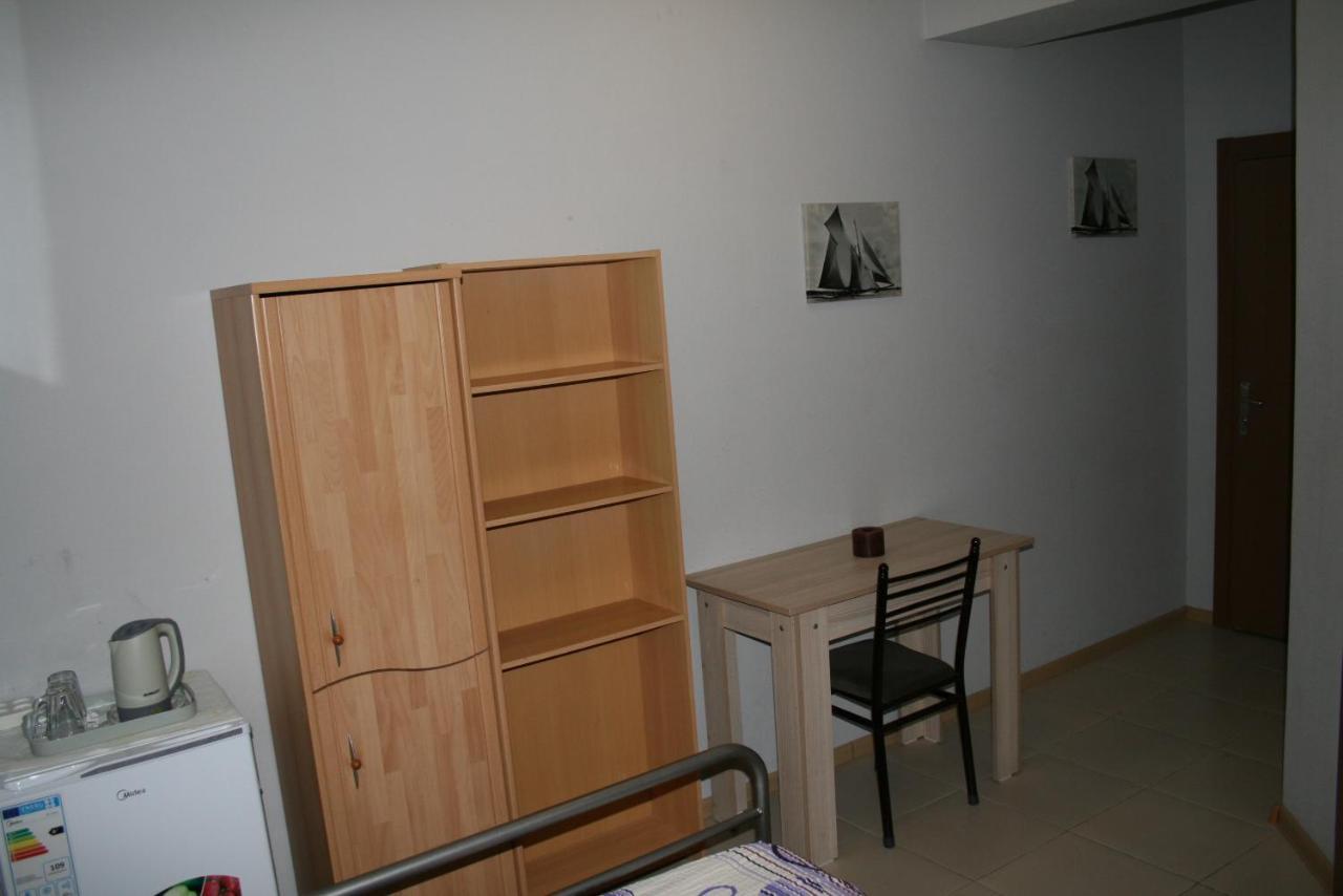Why Me Eco-Friendly Hostel Tbilisi Exterior foto